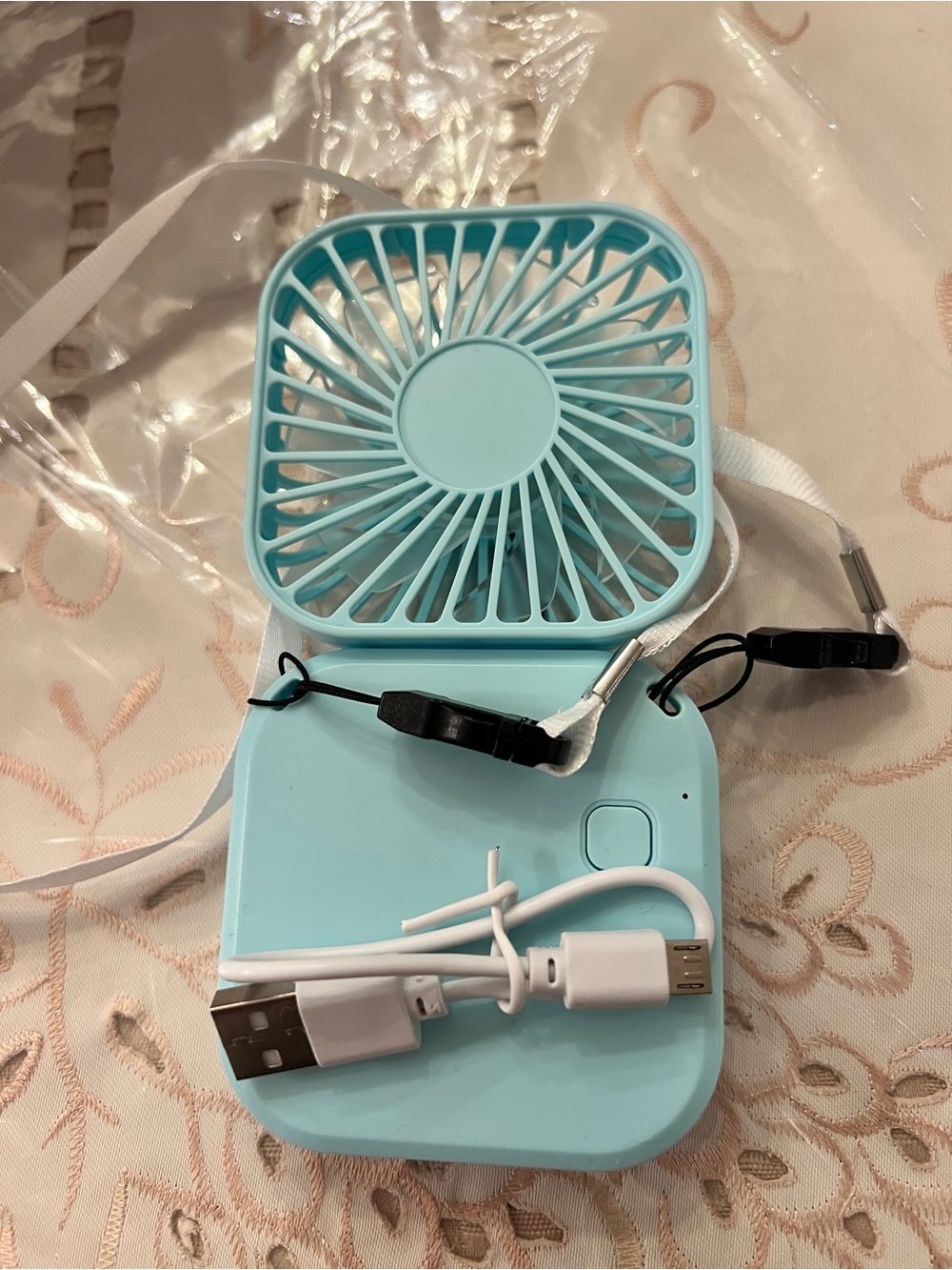 Pampering Pouch Gift Set | $50 value NWT - Picture 2 of 8